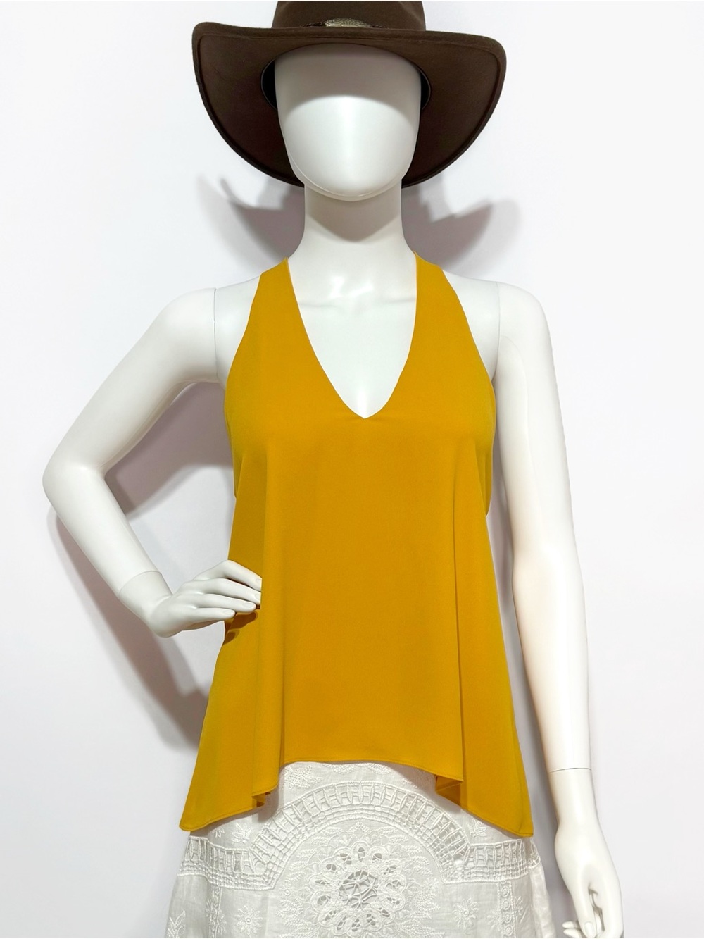 BCBGMaxAzria Mustard Minimalist V-Neck Sleeveless Camisole | Size XXS - Picture 3 of 7
